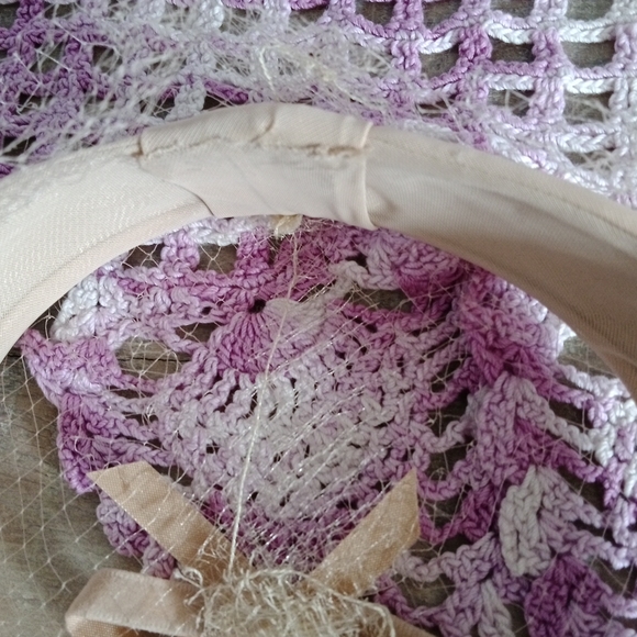 1950s Vintage Bumper with Netting Beige Hat - Picture 6 of 7